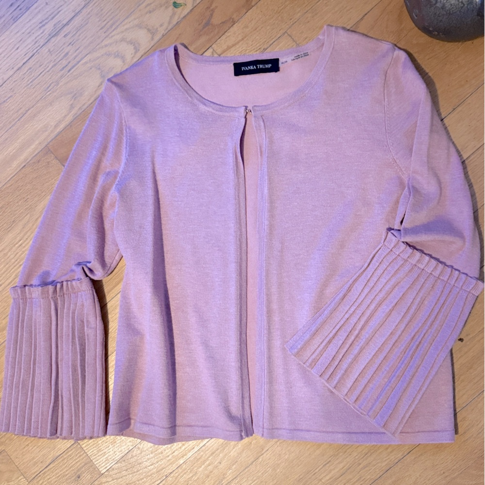 Ivanka Trump Cardigan size M